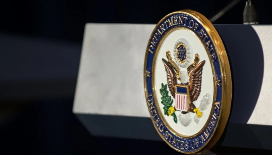 Прапор США як ілюстрація рішення Державного департаменту щодо продажу озброєння Україні