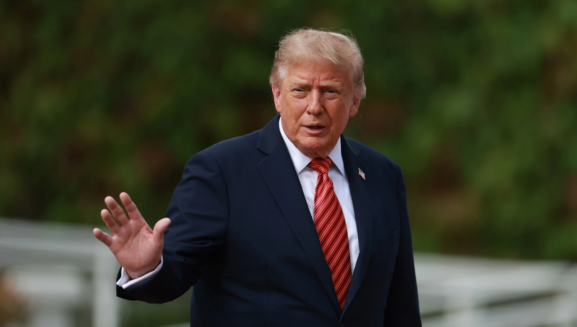 Трамп, Республіканська та Демократична партії: ключові цифри опитування Reuters/Ipsos
